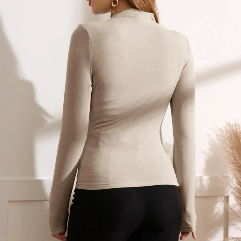 Elegant Classy Work Office Long Sleeve Ruched Top Blouse - Picture 2 of 8